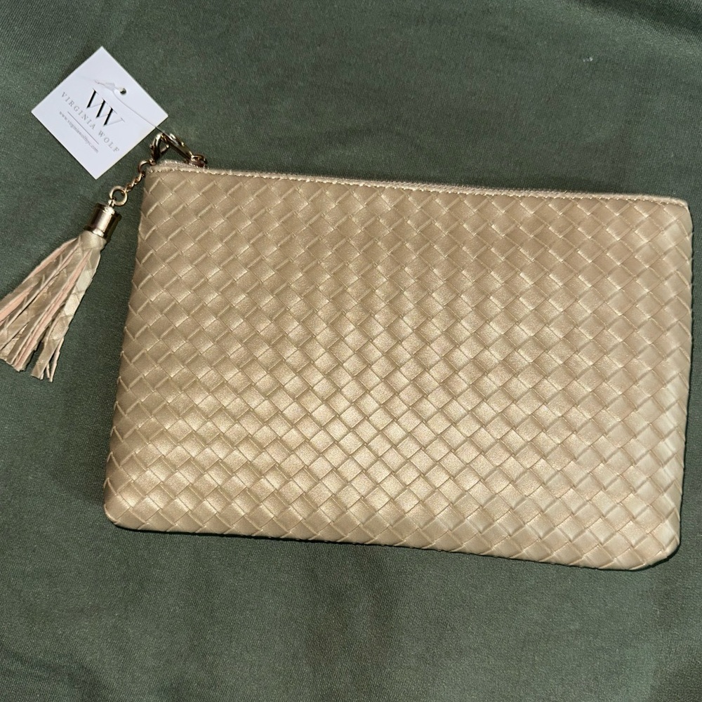 NWT Virginia Wolf NYC Gold Woven Clutch
